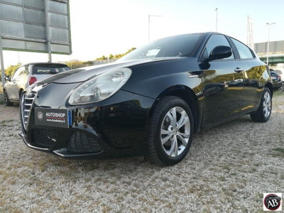 Alfa Romeo Giulietta 1.6 JTDm-2 Distinctive (2)