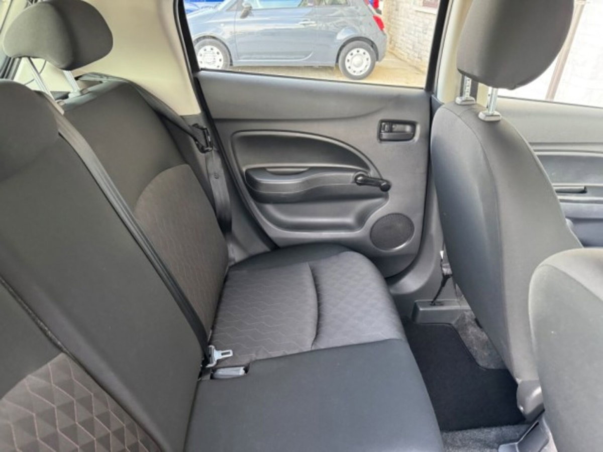 Mitsubishi Space Star 1.2 Intense SDA (14)