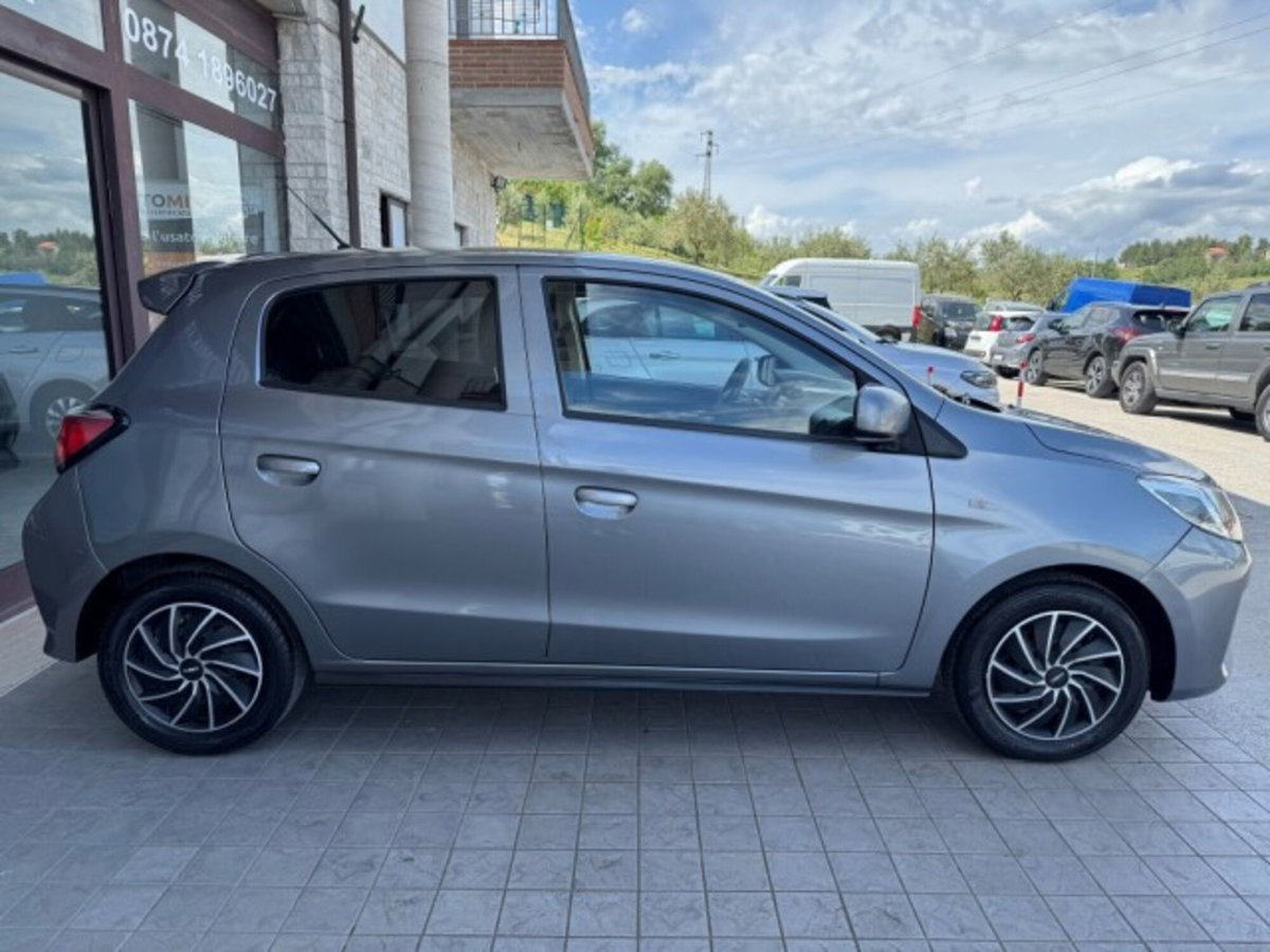 Mitsubishi Space Star 1.2 Intense SDA (6)
