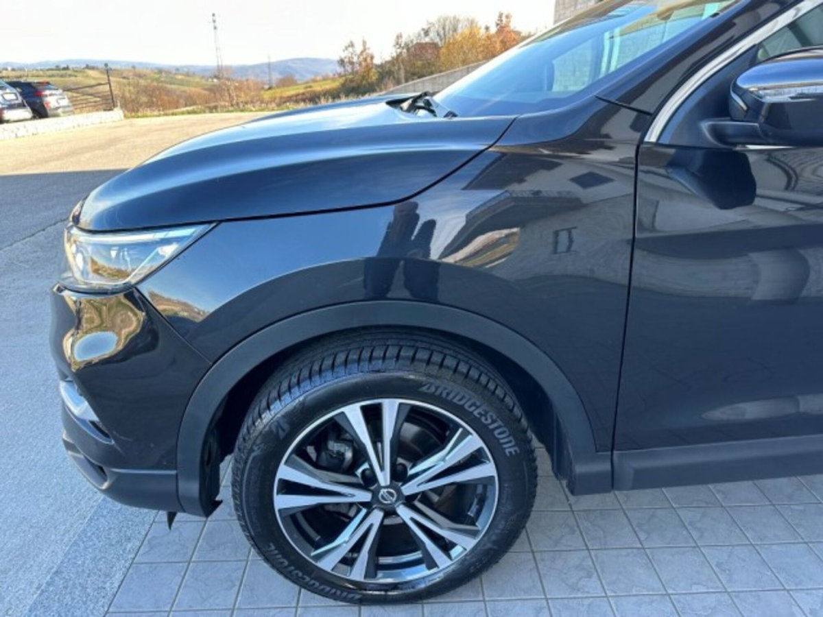 Nissan Qashqai 1.5 dCi N-Connecta (11)