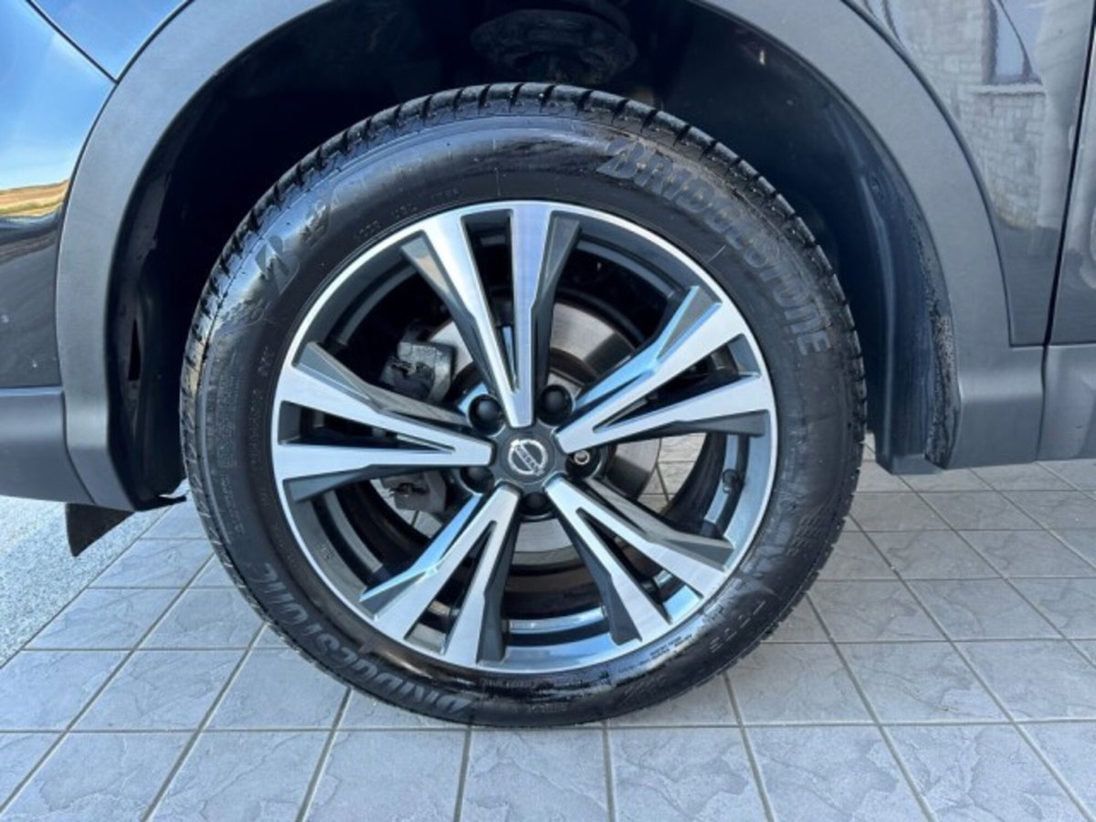Nissan Qashqai 1.5 dCi N-Connecta (12)