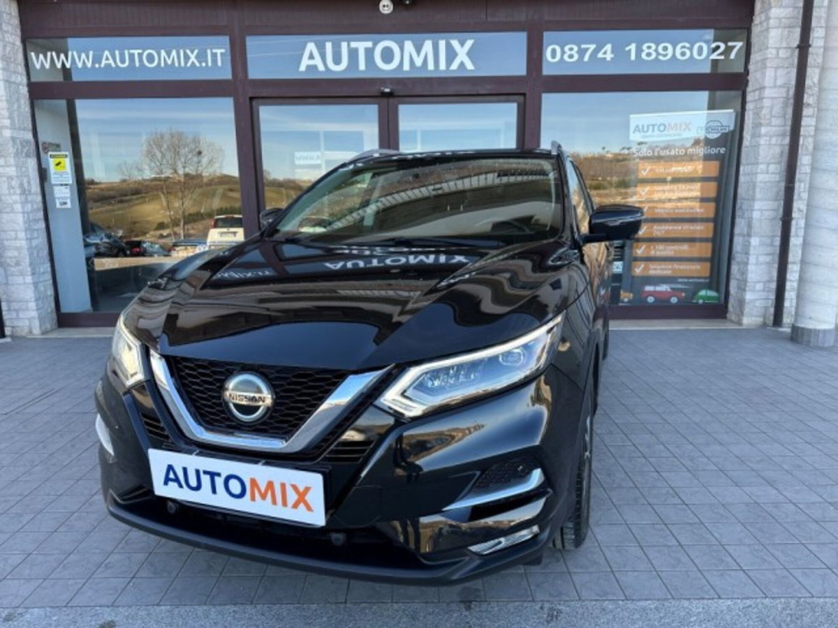 Nissan Qashqai 1.5 dCi N-Connecta (2)