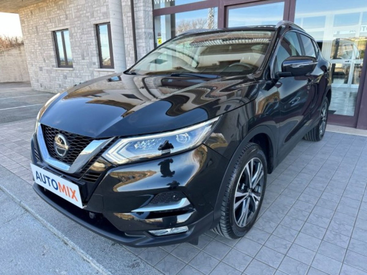 Nissan Qashqai 1.5 dCi N-Connecta (6)