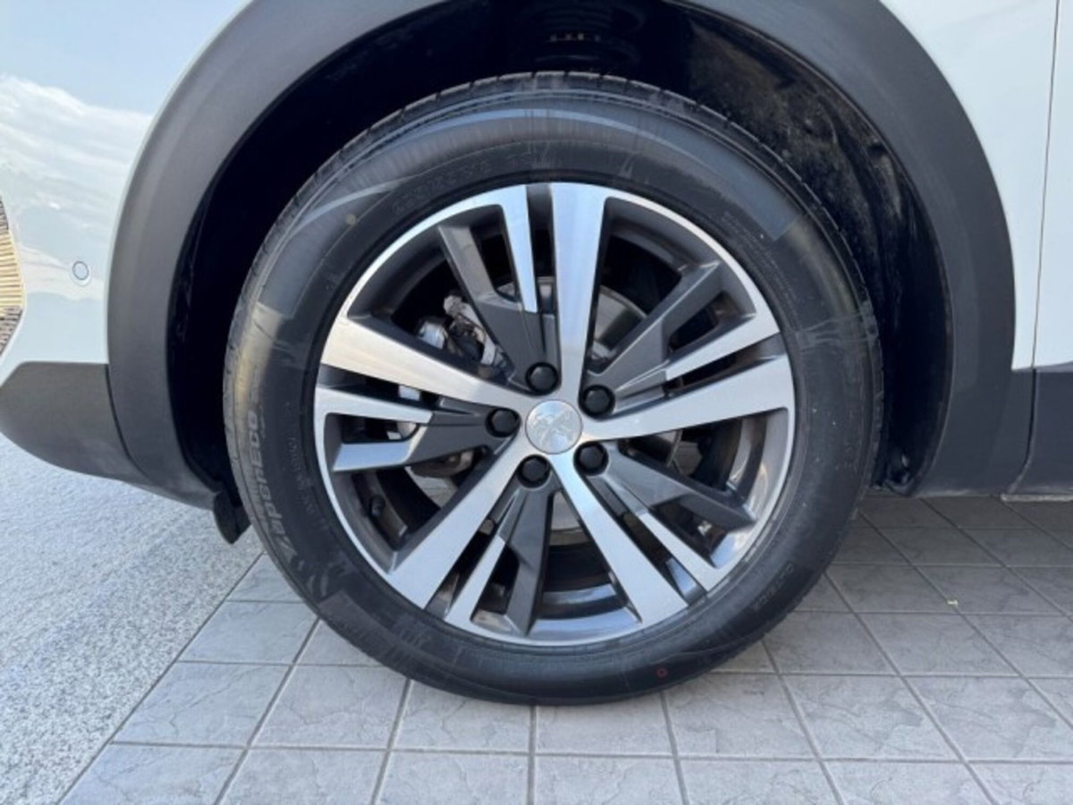 Peugeot 3008 BlueHDi 130 S&S EAT8 Allure Pack (11)