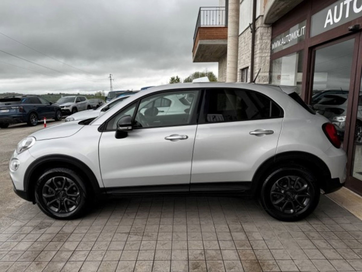 Fiat 500X 1.5 T4 Hybrid 130 CV DCT Yacht Club Capri (11)
