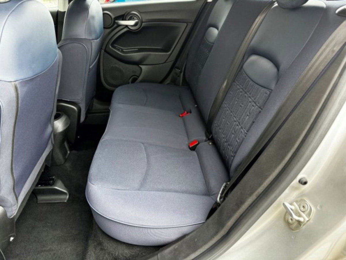 Fiat 500X 1.5 T4 Hybrid 130 CV DCT Yacht Club Capri (15)