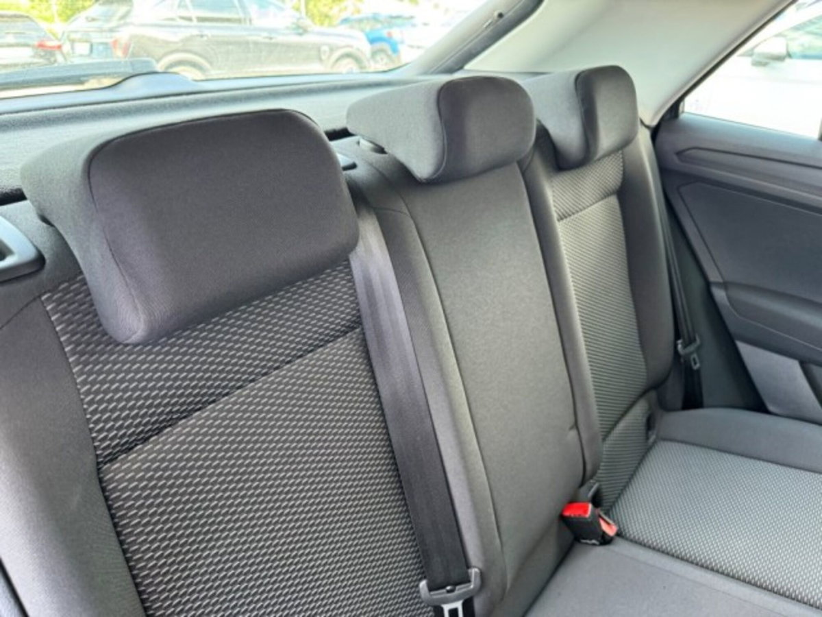 Volkswagen T-Roc 1.0 TSI Style (16)