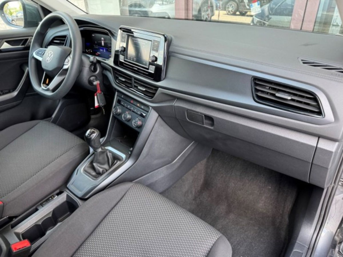 Volkswagen T-Roc 1.0 TSI Style (19)