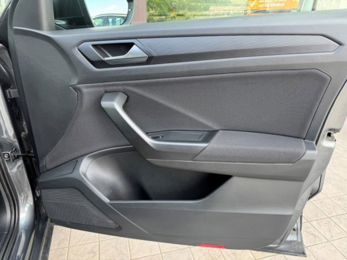 Volkswagen T-Roc 1.0 TSI Style (20)
