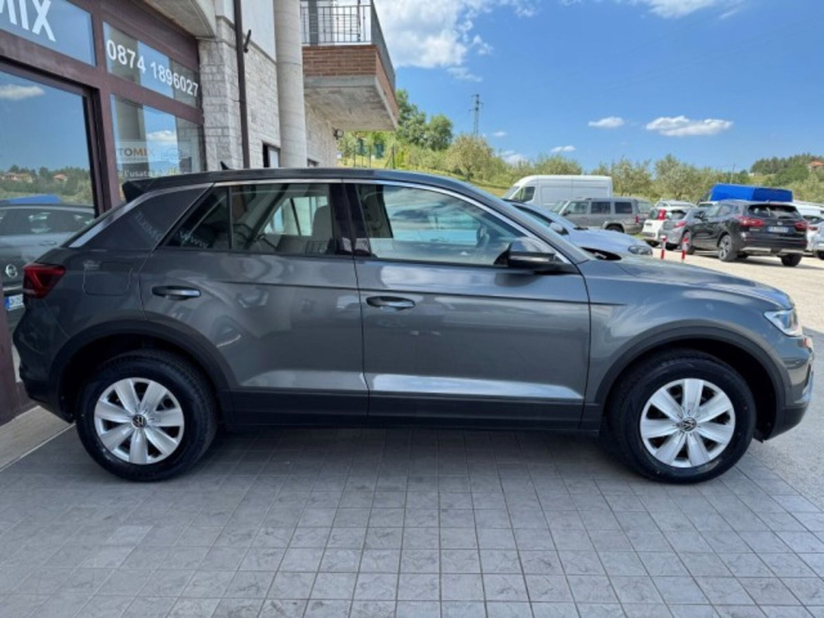 Volkswagen T-Roc 1.0 TSI Style (6)
