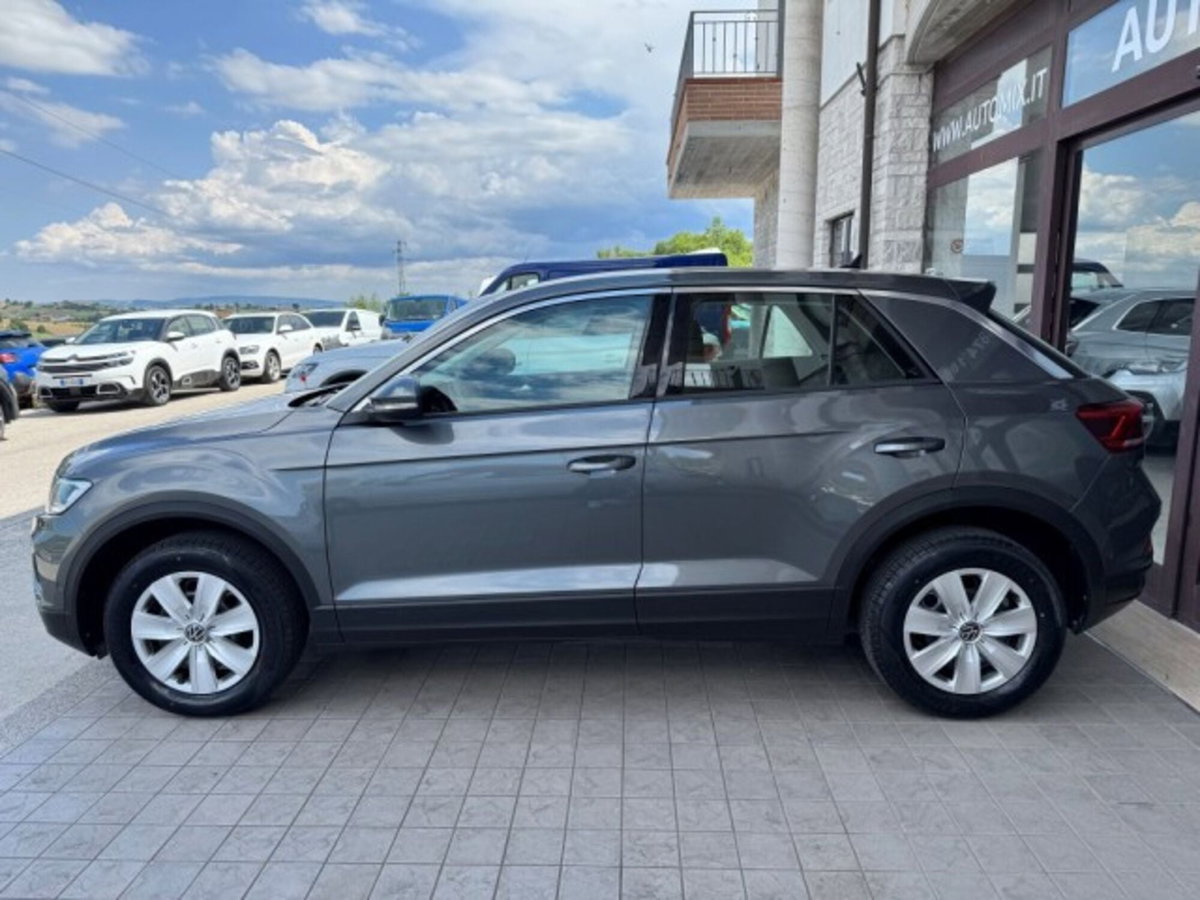 Volkswagen T-Roc 1.0 TSI Style (9)