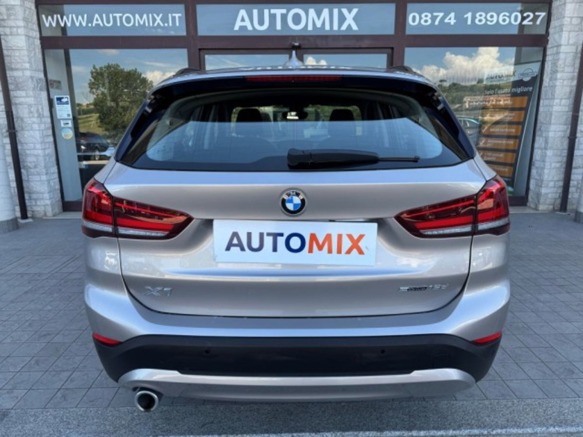 BMW X1 sDrive16d Business Advantage (10)
