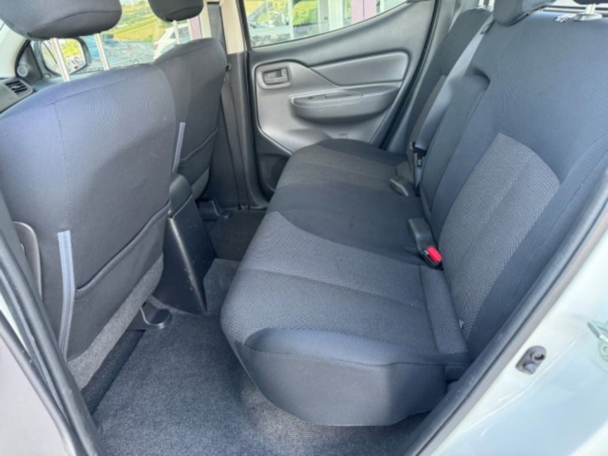 Fiat Fullback 2.4 150CV Doppia Cabina SX S&S (16)