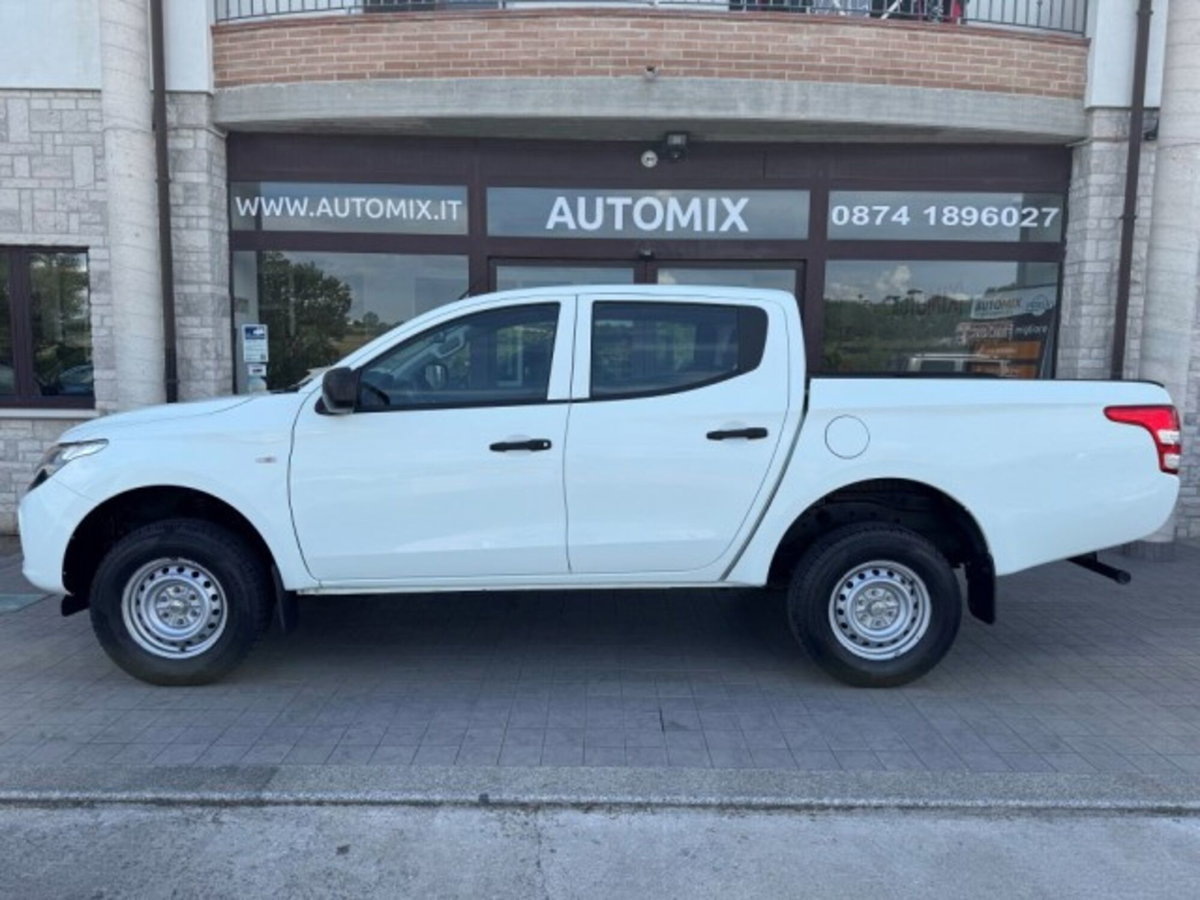 Fiat Fullback 2.4 150CV Doppia Cabina SX S&S (4)