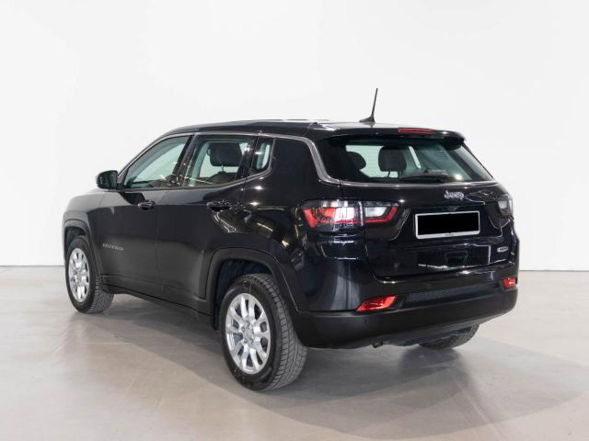 Jeep Compass 1.6 Multijet II 2WD S (3)
