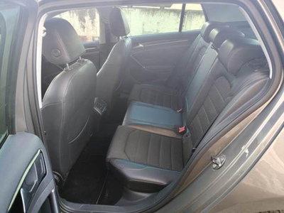 Volkswagen Golf 2.0 TDI 140CV DPF DSG 5p. Highline (5)