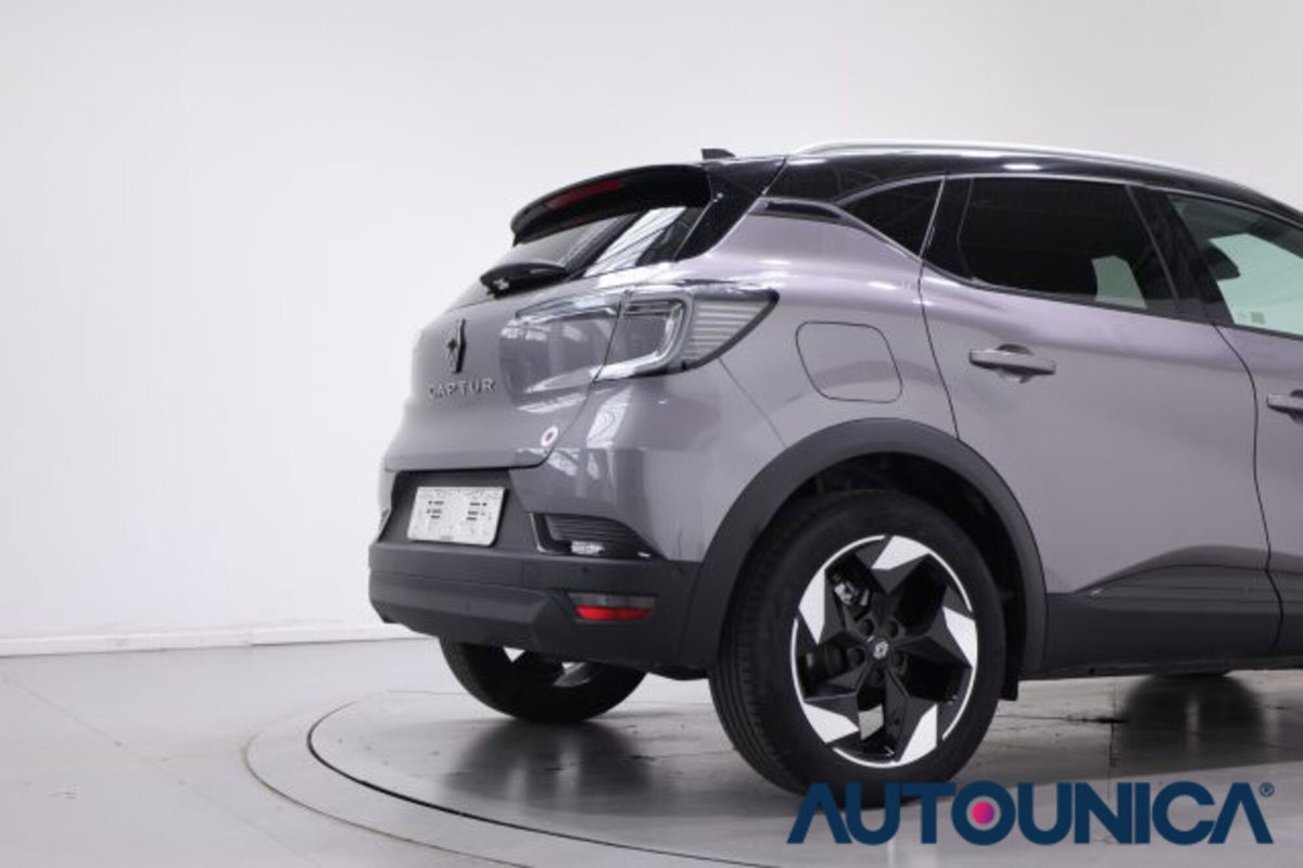 Renault Captur 1.0 eco-g Techno 100cv (12)
