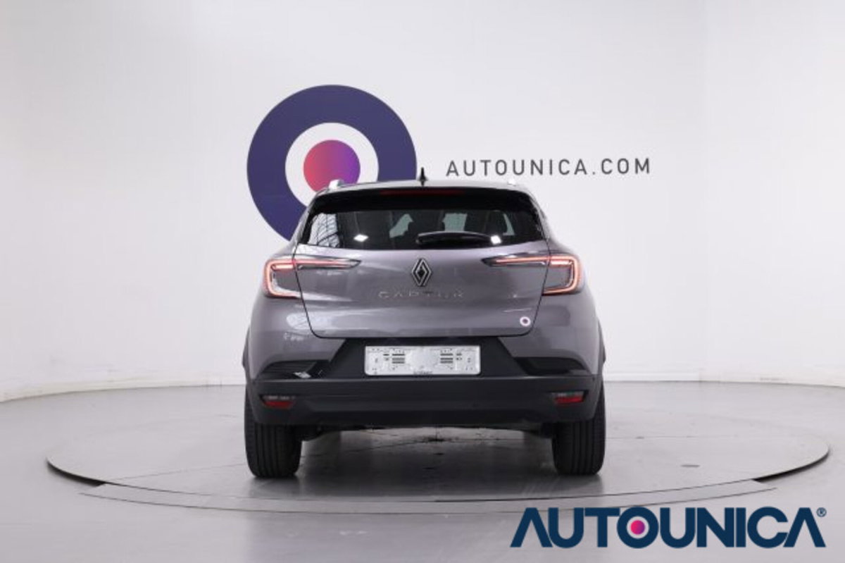 Renault Captur 1.0 eco-g Techno 100cv (15)