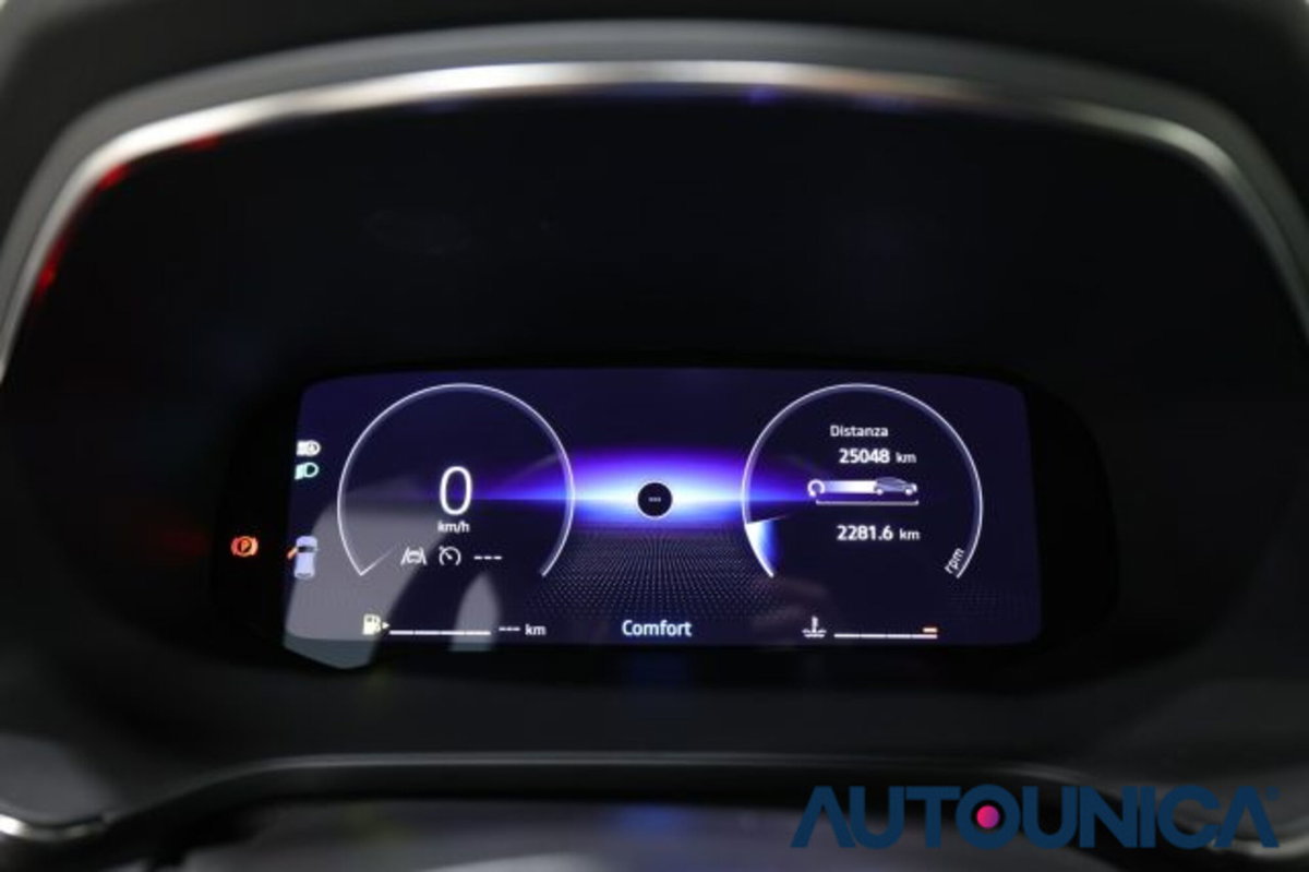 Renault Captur 1.0 eco-g Techno 100cv (8)
