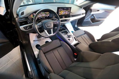 Audi A4 Avant 35 2.0 tdi mhev Business Advanced 163cv s-tronic (14)
