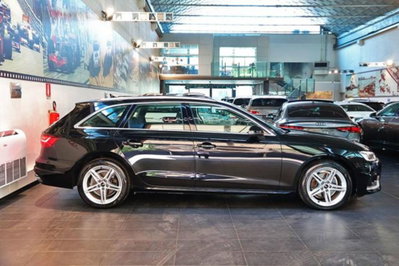 Audi A4 Avant 35 2.0 tdi mhev Business Advanced 163cv s-tronic (2)
