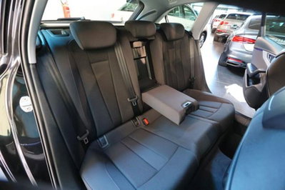 Audi A4 Avant 35 2.0 tdi mhev Business Advanced 163cv s-tronic (20)