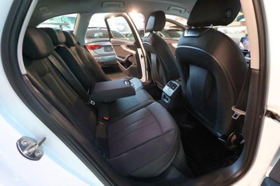 Audi A4 Allroad Allroad 40 2.0 tdi mhev Business Evolution quattro 204cv s-tronic (18)
