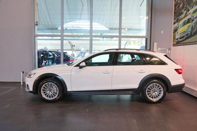 Audi A4 Allroad Allroad 40 2.0 tdi mhev Business Evolution quattro 204cv s-tronic (3)