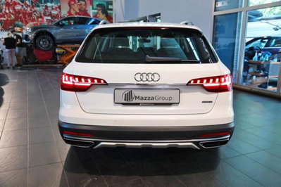 Audi A4 Allroad Allroad 40 2.0 tdi mhev Business Evolution quattro 204cv s-tronic (8)