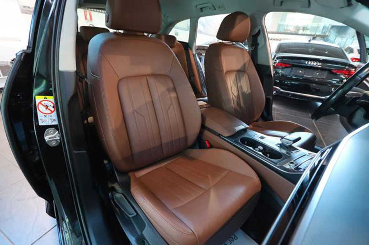 Audi A6 Avant 40 2.0 tdi mhev 12V Business quattro s-tronic (17)