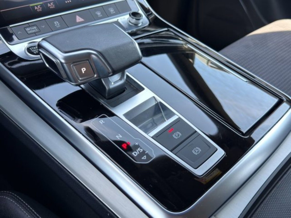 Audi Q8 Q8 45 TDI quattro tiptronic Sport (14)