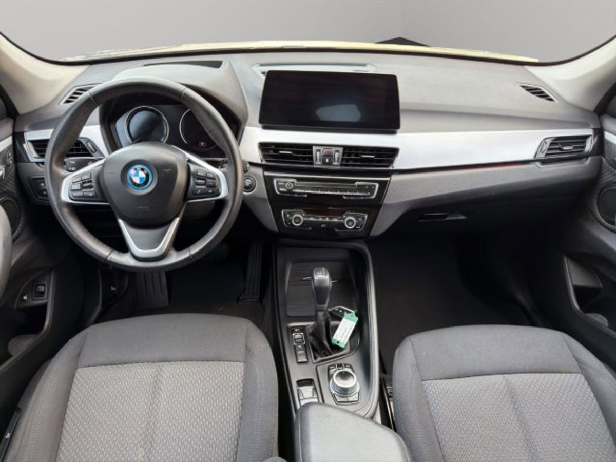 BMW X1 xDrive25e Advantage (10)