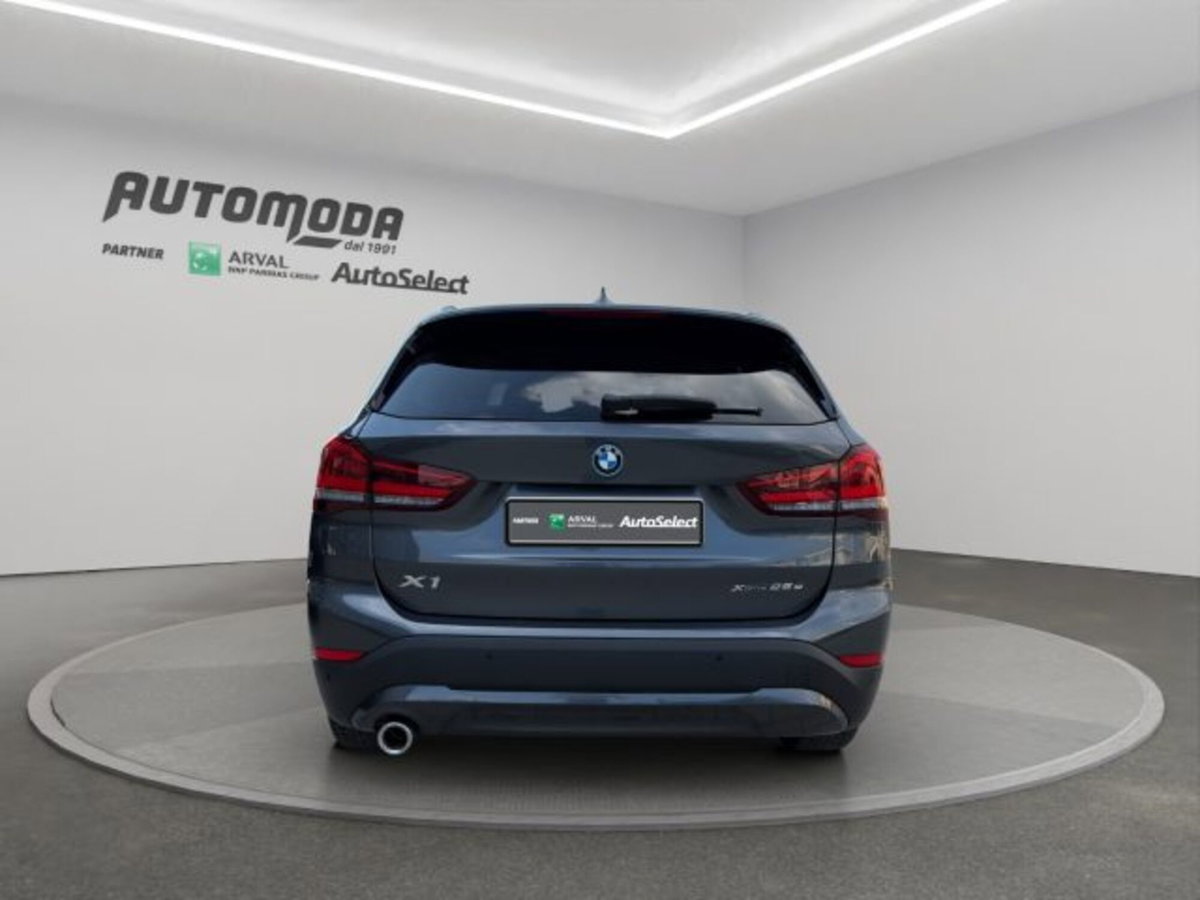 BMW X1 xDrive25e Advantage (5)