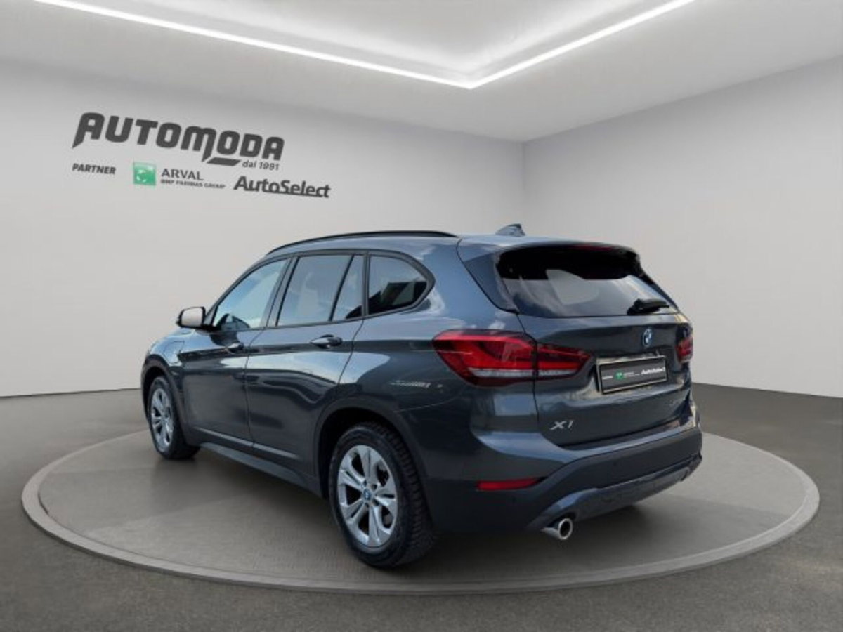 BMW X1 xDrive25e Advantage (6)