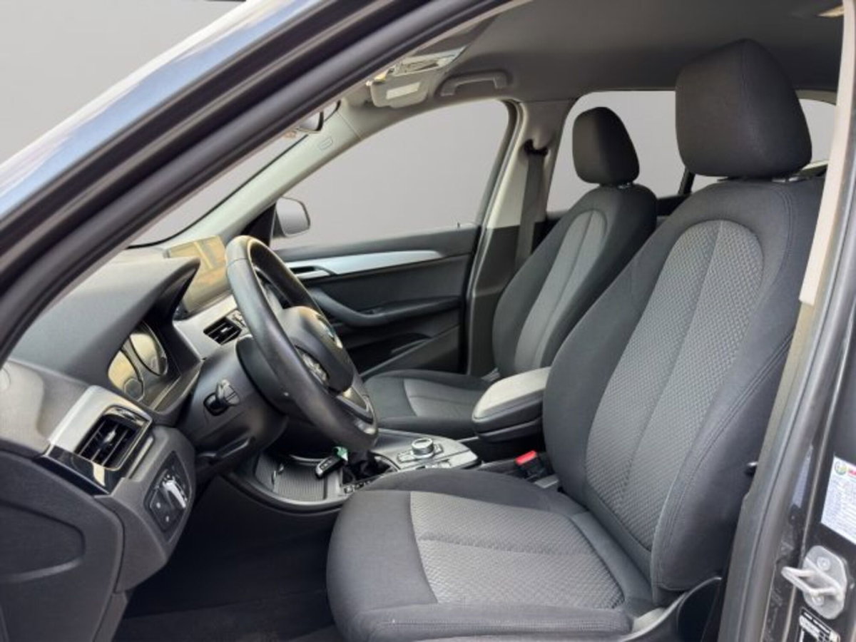 BMW X1 xDrive25e Advantage (7)