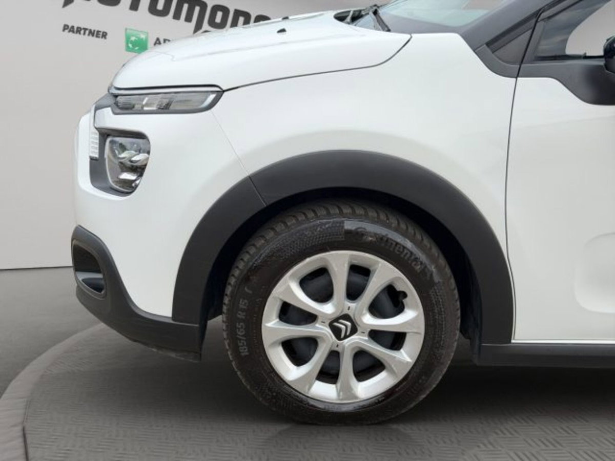 Citroen C3 BlueHDi 100 S&S Van Feel (19)