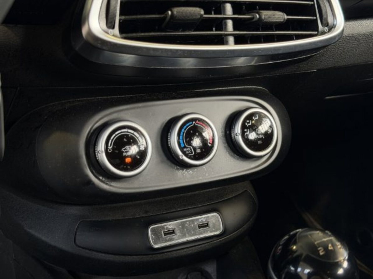 Fiat 500X 1.3 MultiJet 95 CV Club (14)