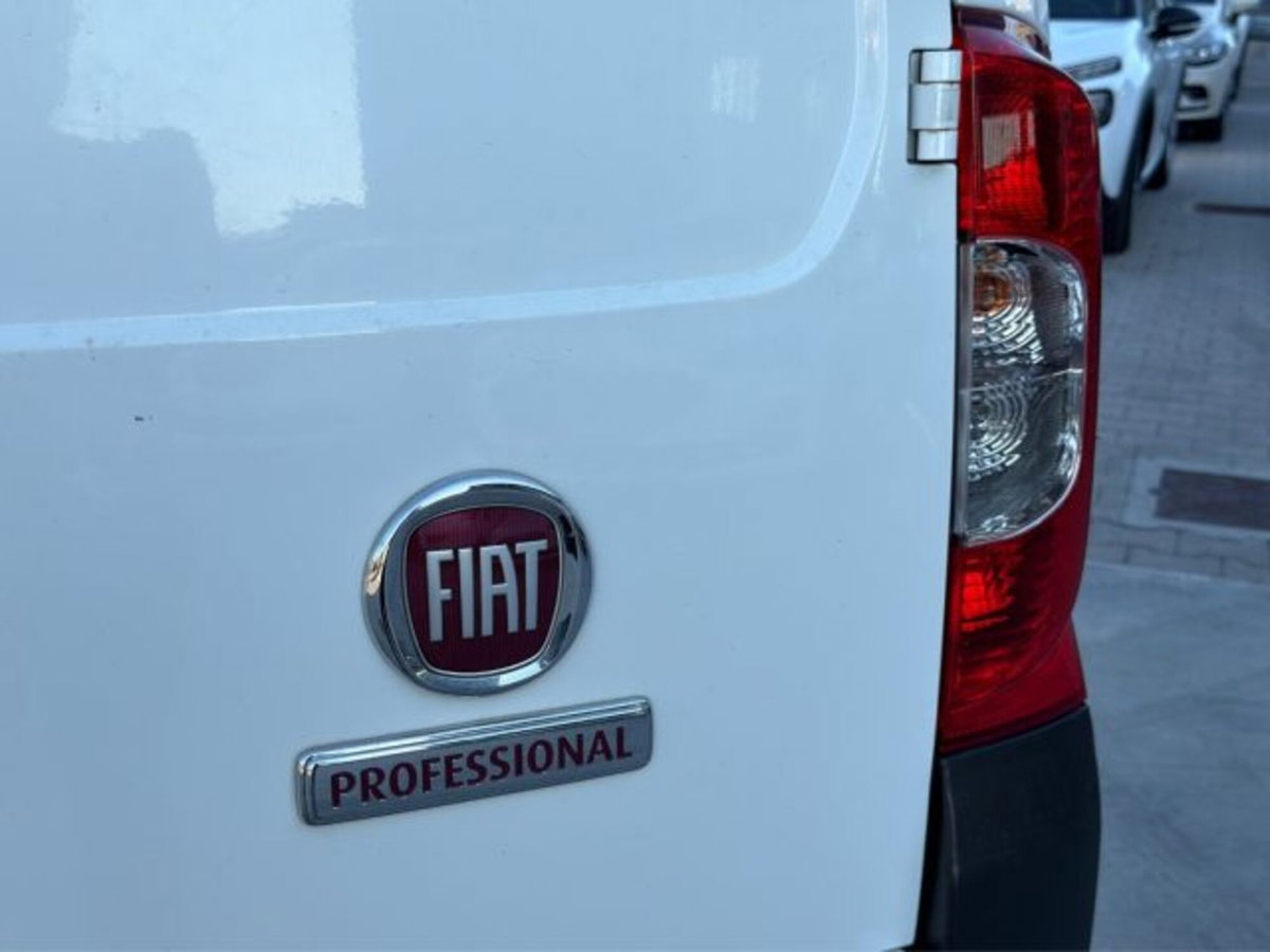 Fiat Fiorino Furgone cargo 1.3 mjt 95cv Adventure (16)