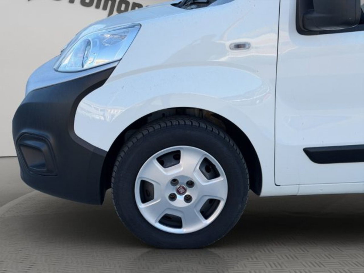 Fiat Fiorino Furgone cargo 1.3 mjt 95cv Adventure (19)