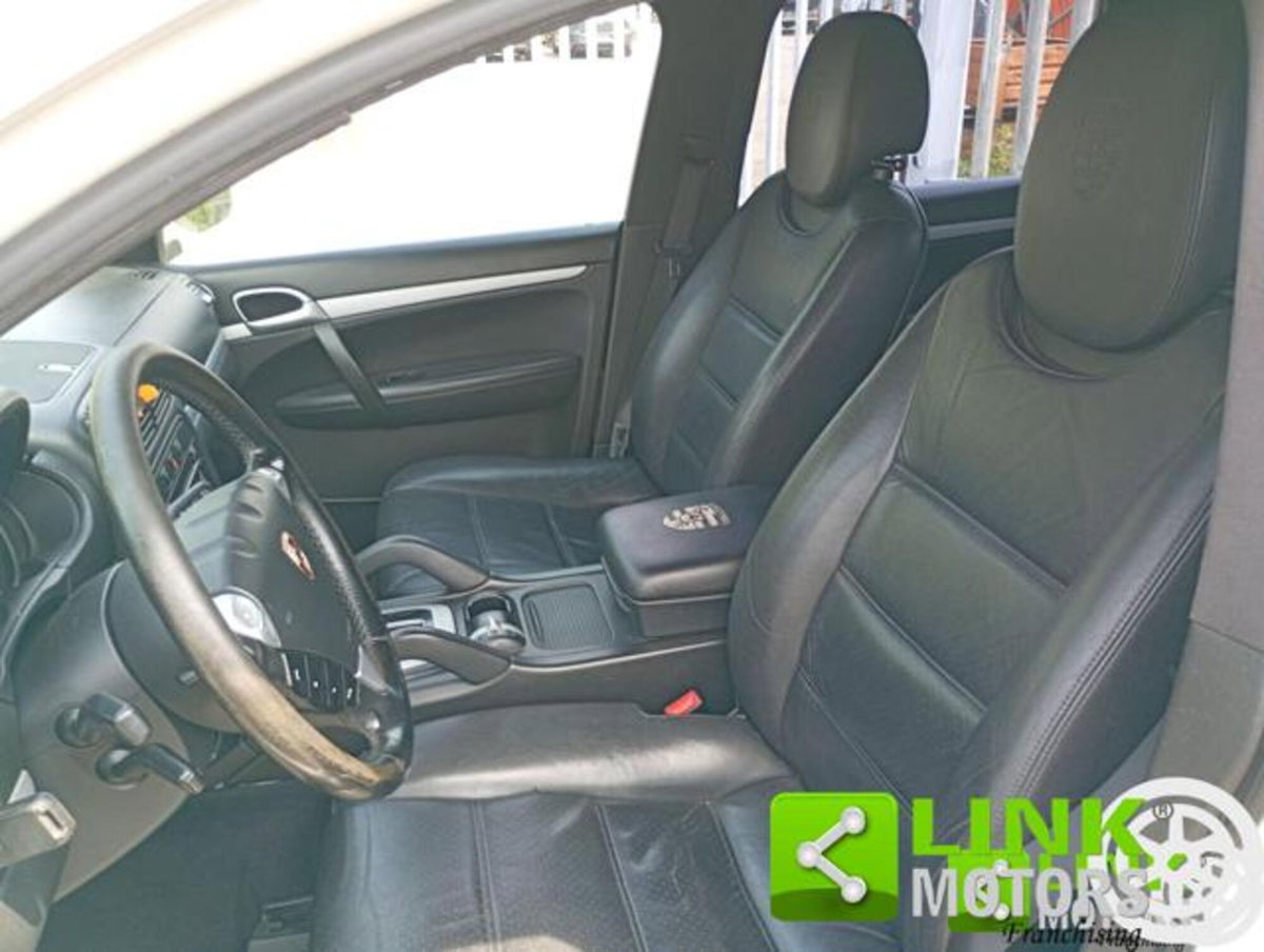 Porsche Cayenne 3.0 Diesel (16)