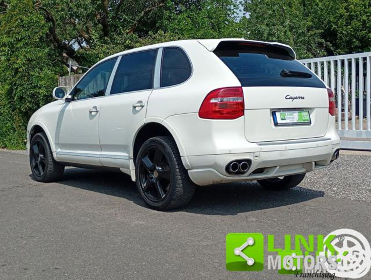 Porsche Cayenne 3.0 Diesel (3)