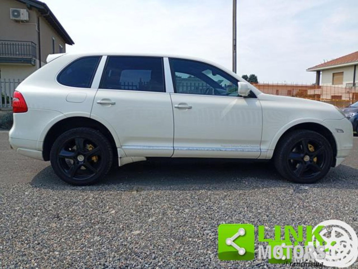 Porsche Cayenne 3.0 Diesel (5)