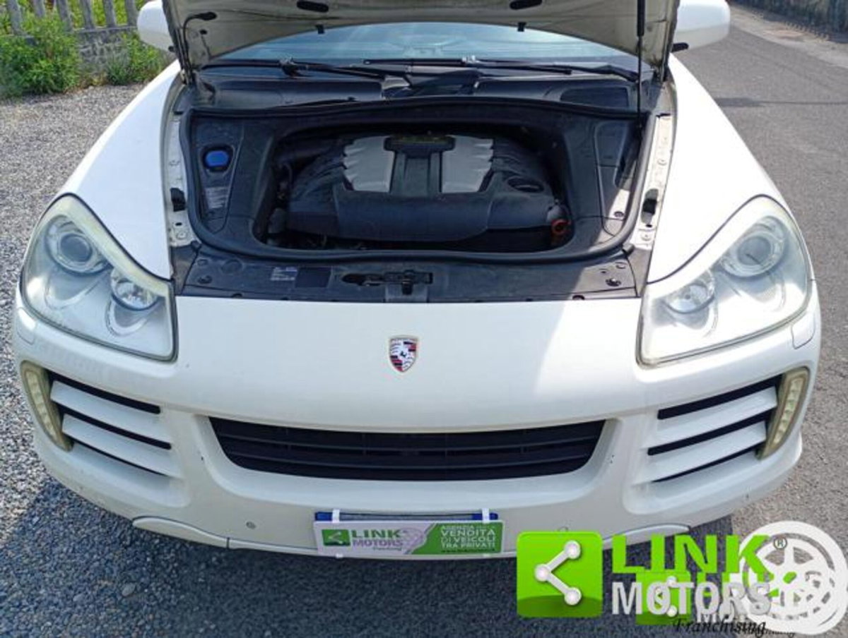 Porsche Cayenne 3.0 Diesel (9)