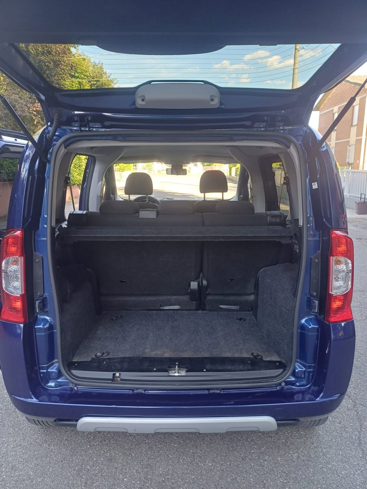 Fiat Qubo 1.3 MJT 95 CV Trekking (10)
