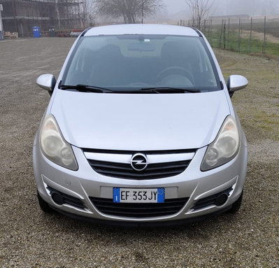 Opel Corsa 1.2 3 porte b-color (3)