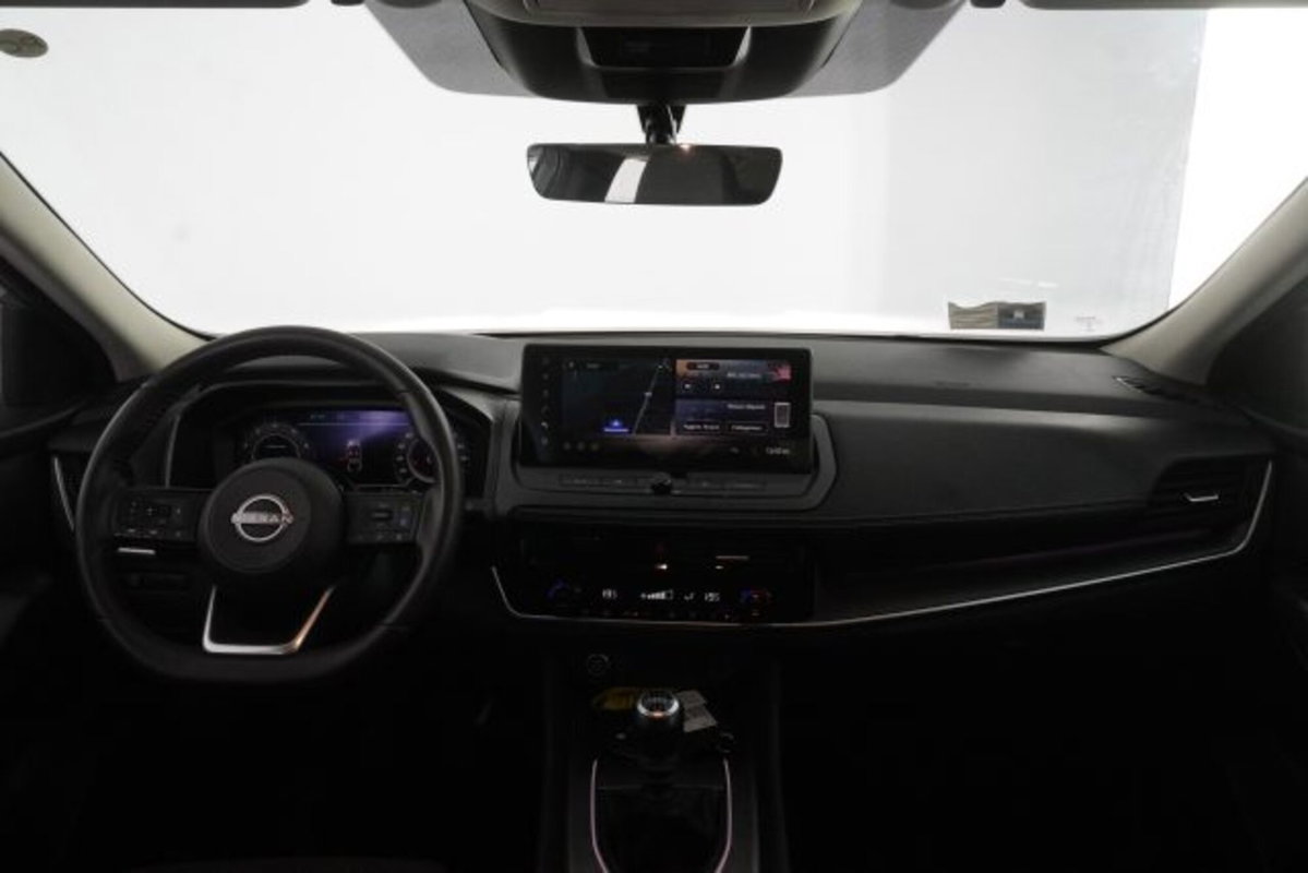 Nissan Qashqai 1.3 mhev N-Connecta 2wd 140cv (12)