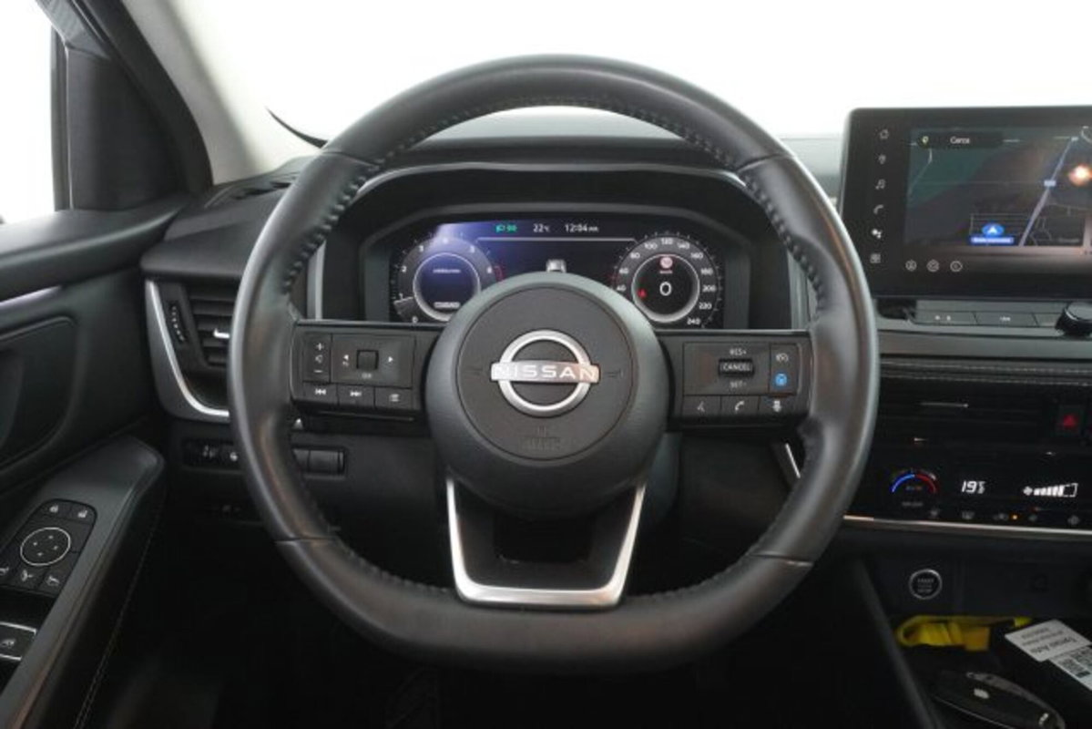 Nissan Qashqai 1.3 mhev N-Connecta 2wd 140cv (13)