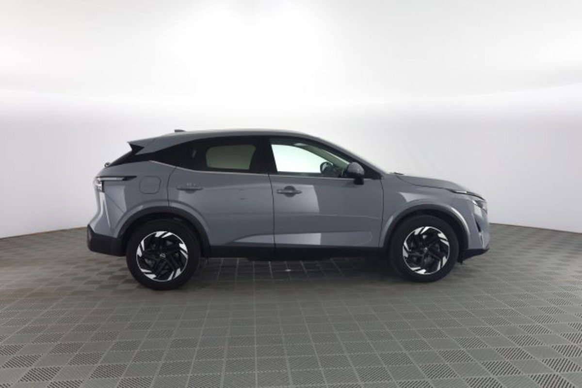 Nissan Qashqai 1.3 mhev N-Connecta 2wd 140cv (3)