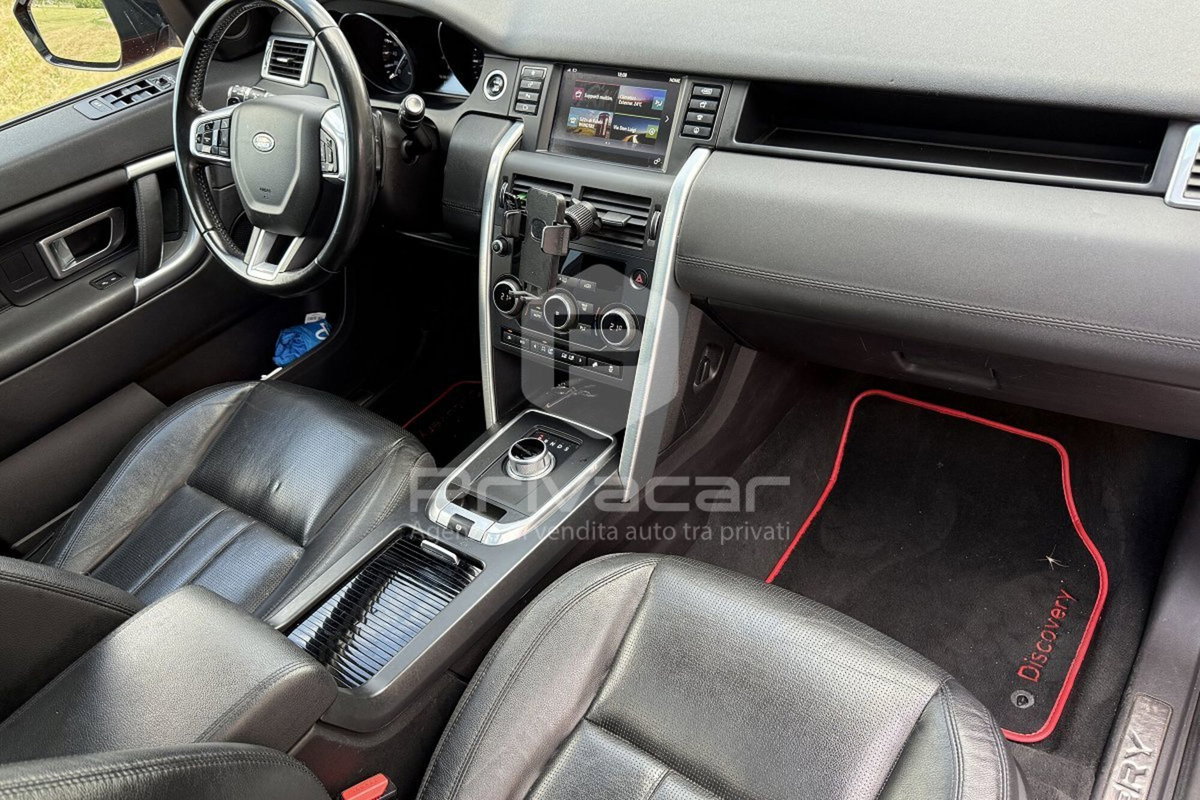 Land Rover Discovery Sport 2.0 TD4 150 CV HSE Luxury (11)