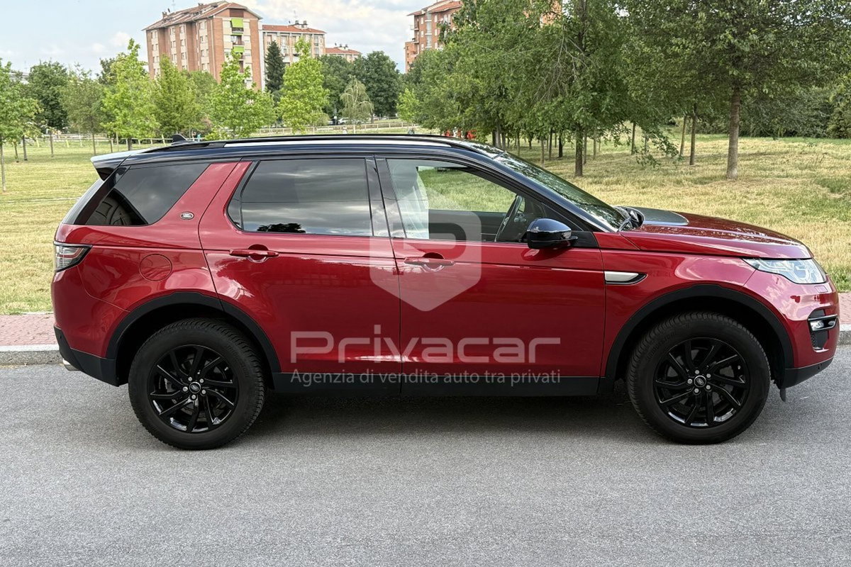 Land Rover Discovery Sport 2.0 TD4 150 CV HSE Luxury (4)